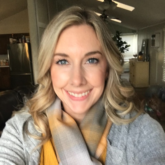 Meet your Posher, Taci - Picture 1 of 1